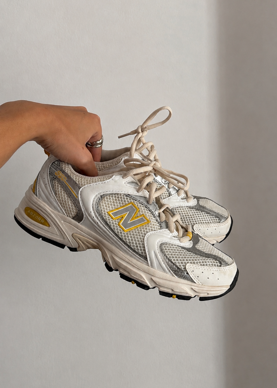 New balance in spacial color