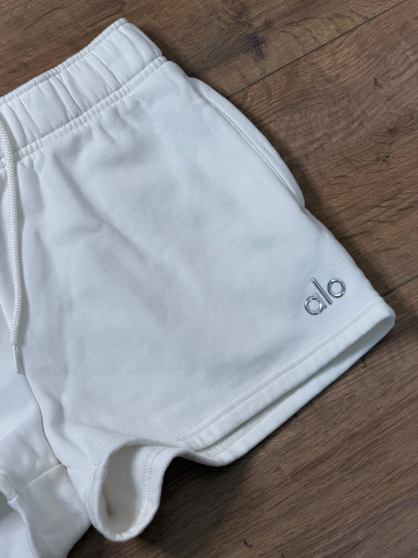 Alo shorts