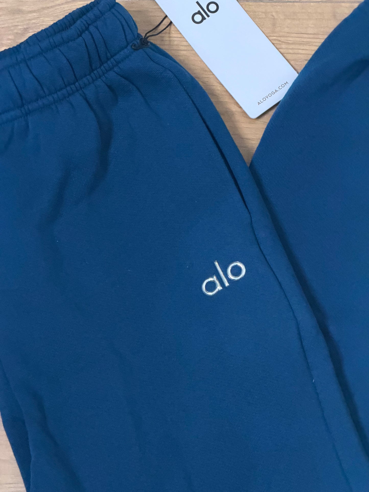 Alo sweatpants