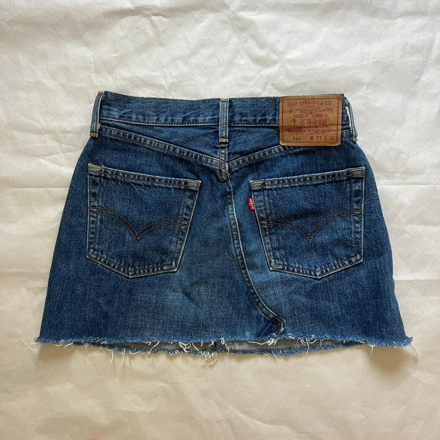 חצאית ג׳ינס מיני של Levi's