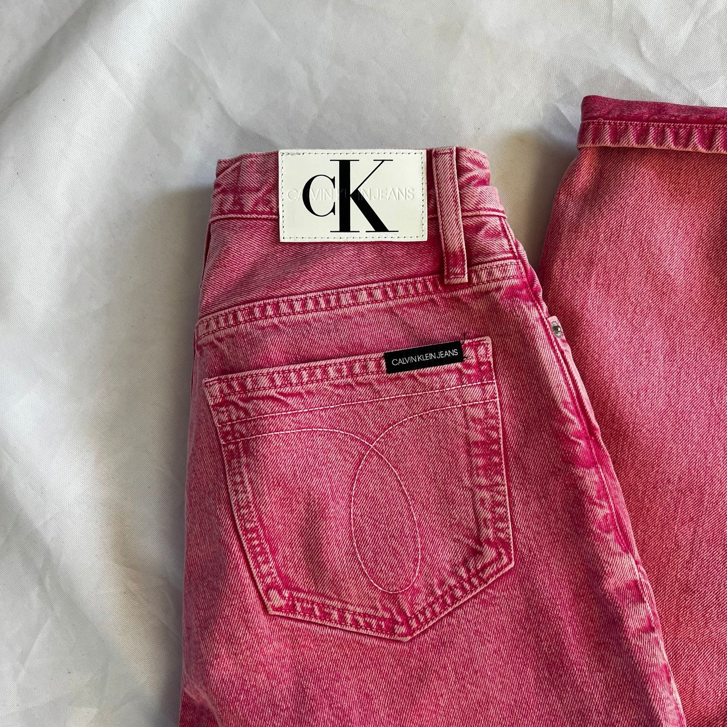 ג׳ינס ורוד ווש של Calvin Klein