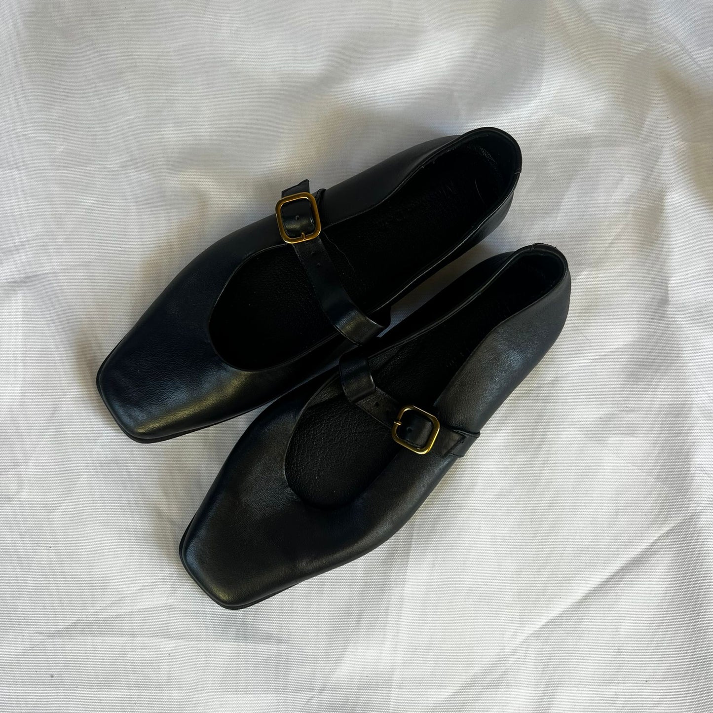 נעלי בובה מעור של Massimo Dutti