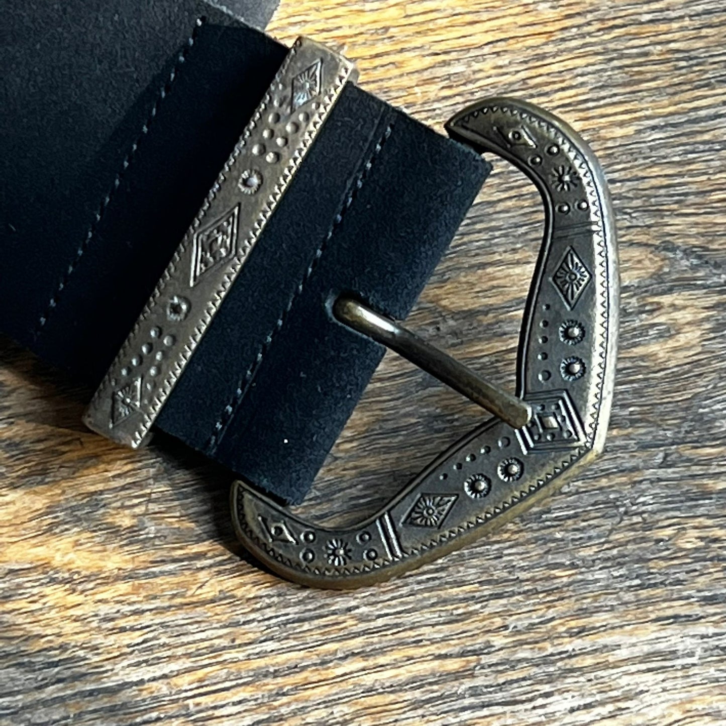 חגורת עור של ba&sh