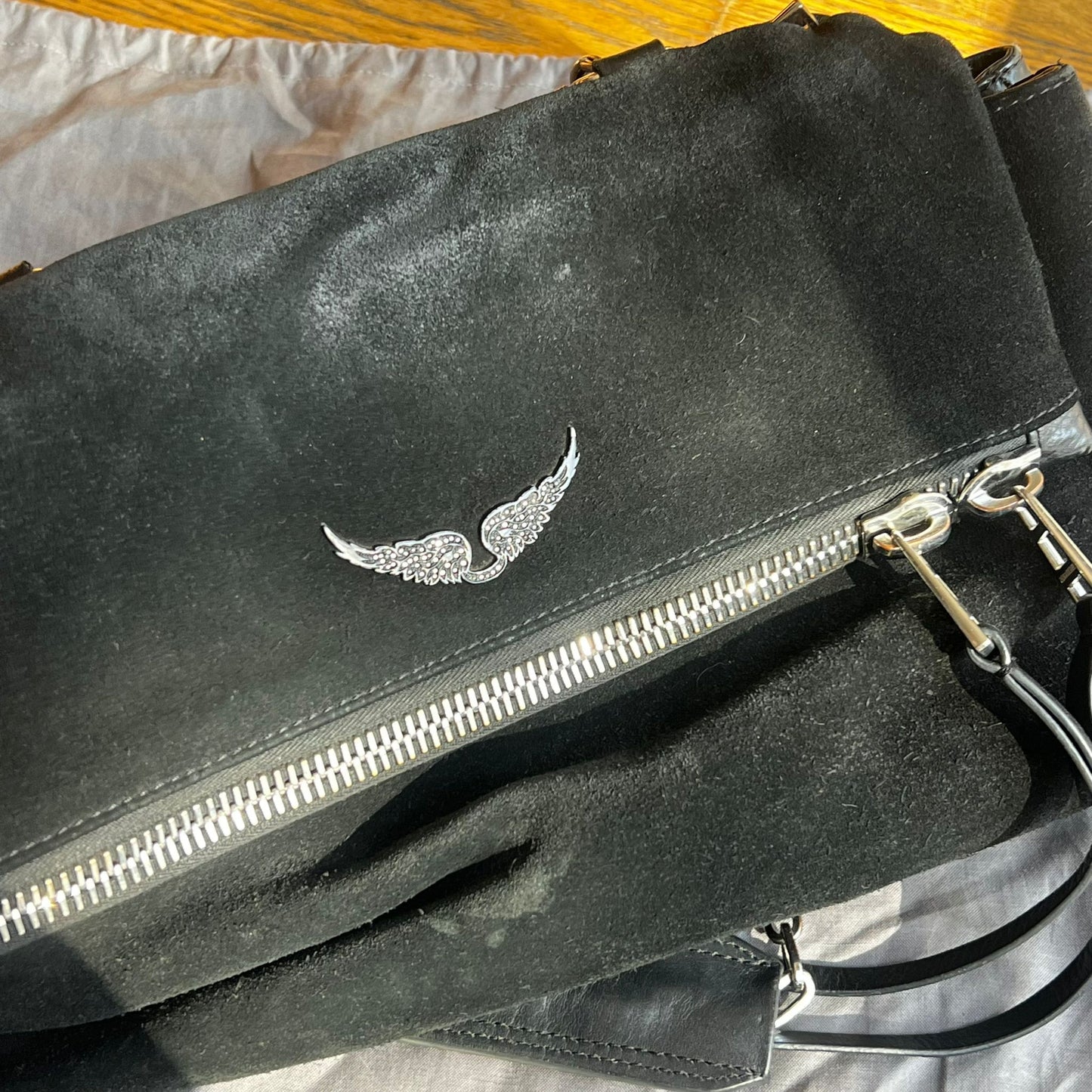 תיק זמש שחור של Zadig & Voltaire