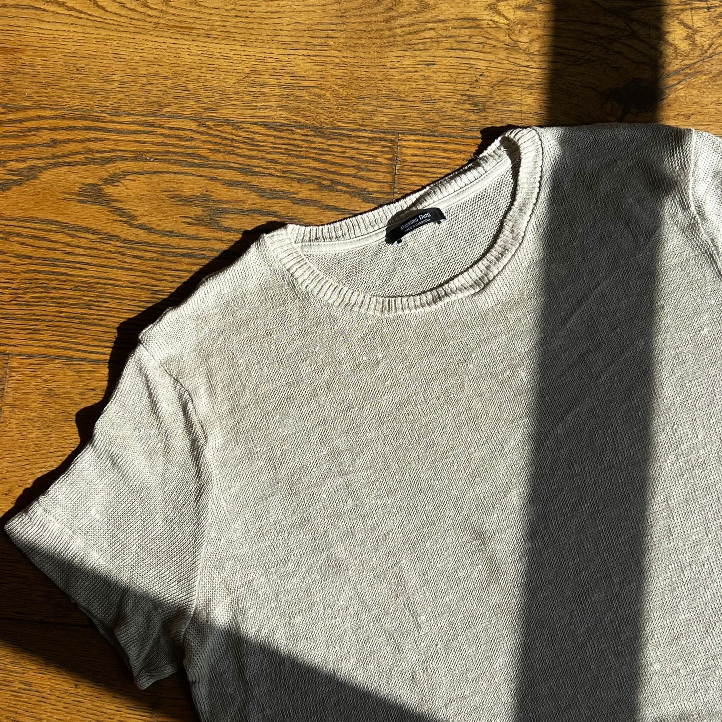 טישירט קרופ אפורה של Massimo Dutti