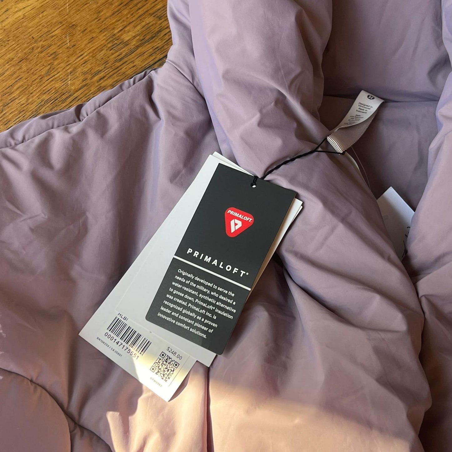 מעיל פוף ורוד של Lululemon