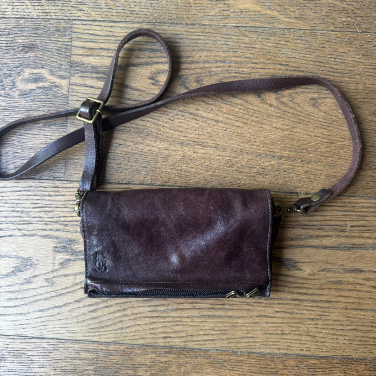 תיק צד קטן מעור של A.S.98