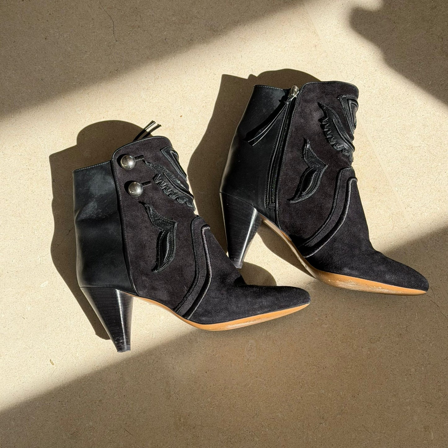 מגפונים עם עקב של Isabel Marant