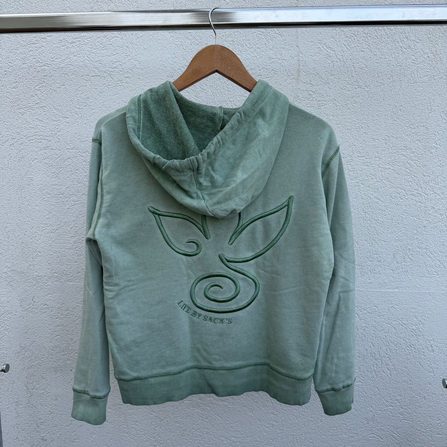 סווטישירט ירקרק של Sack's
