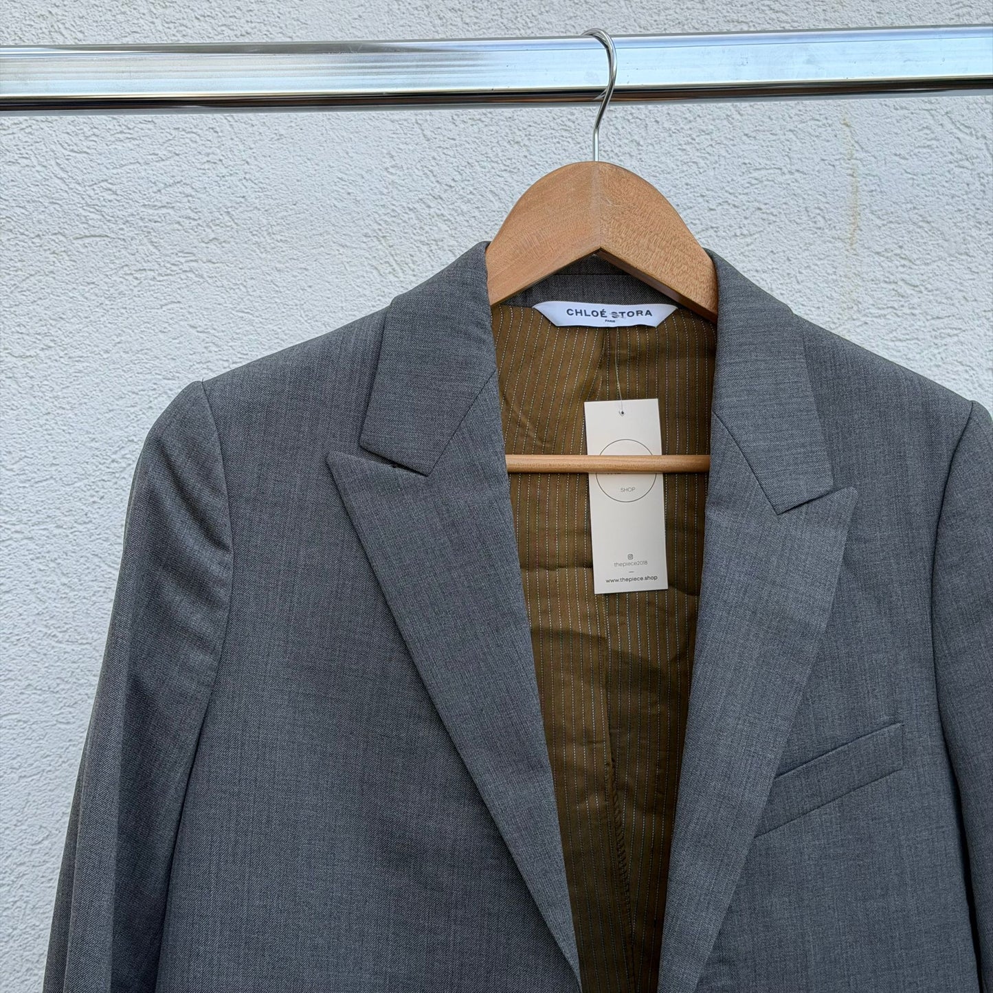 בלייזר אפור פסים של Chloe Stora