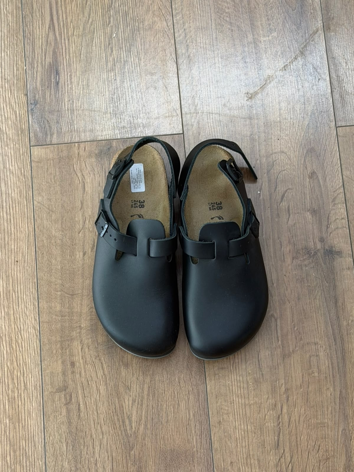 סנדלי Birkenstock שחורים