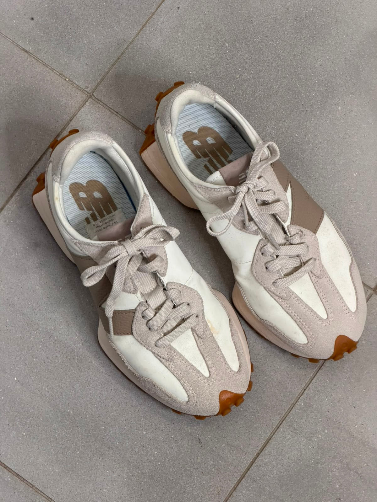 New balance light-brown sneakers