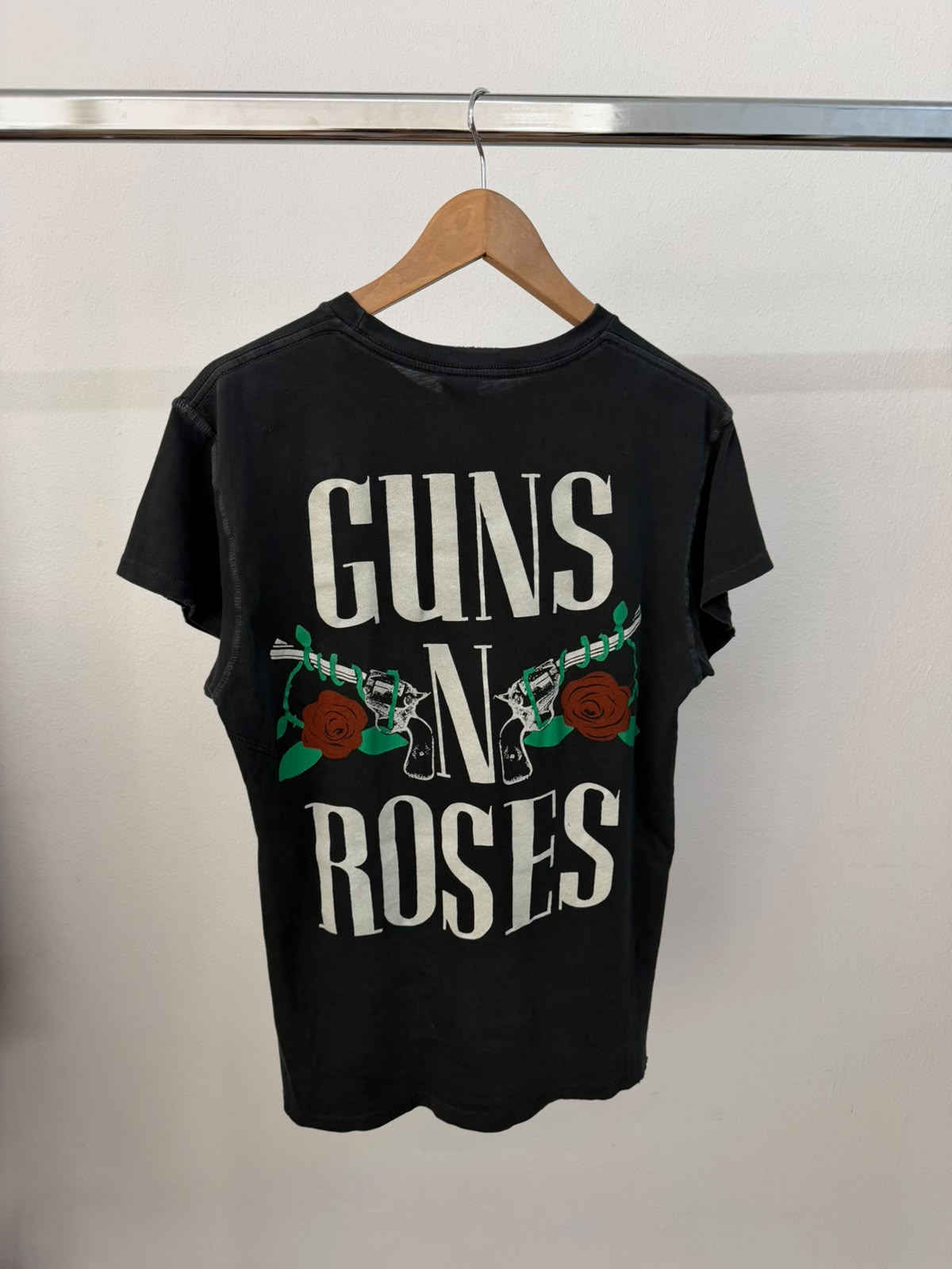 טישירט GUNS N ROSES של Madeworn