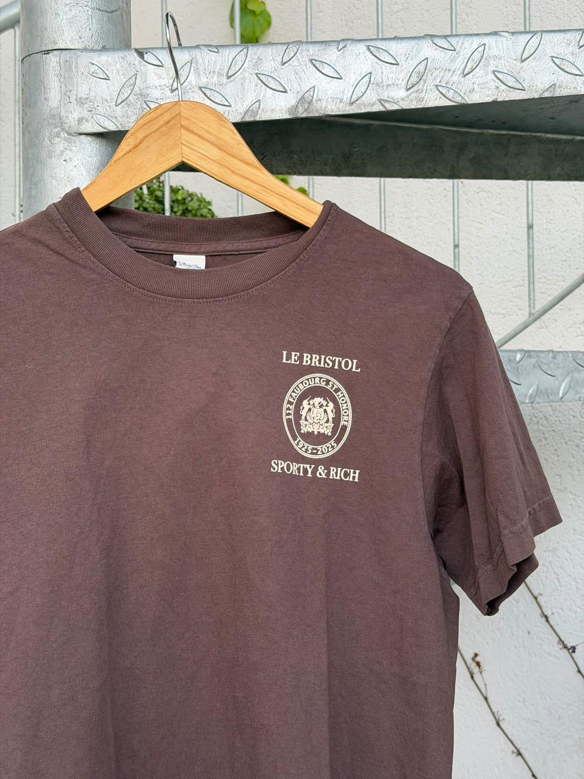Sporty & Rich brown t-shirt