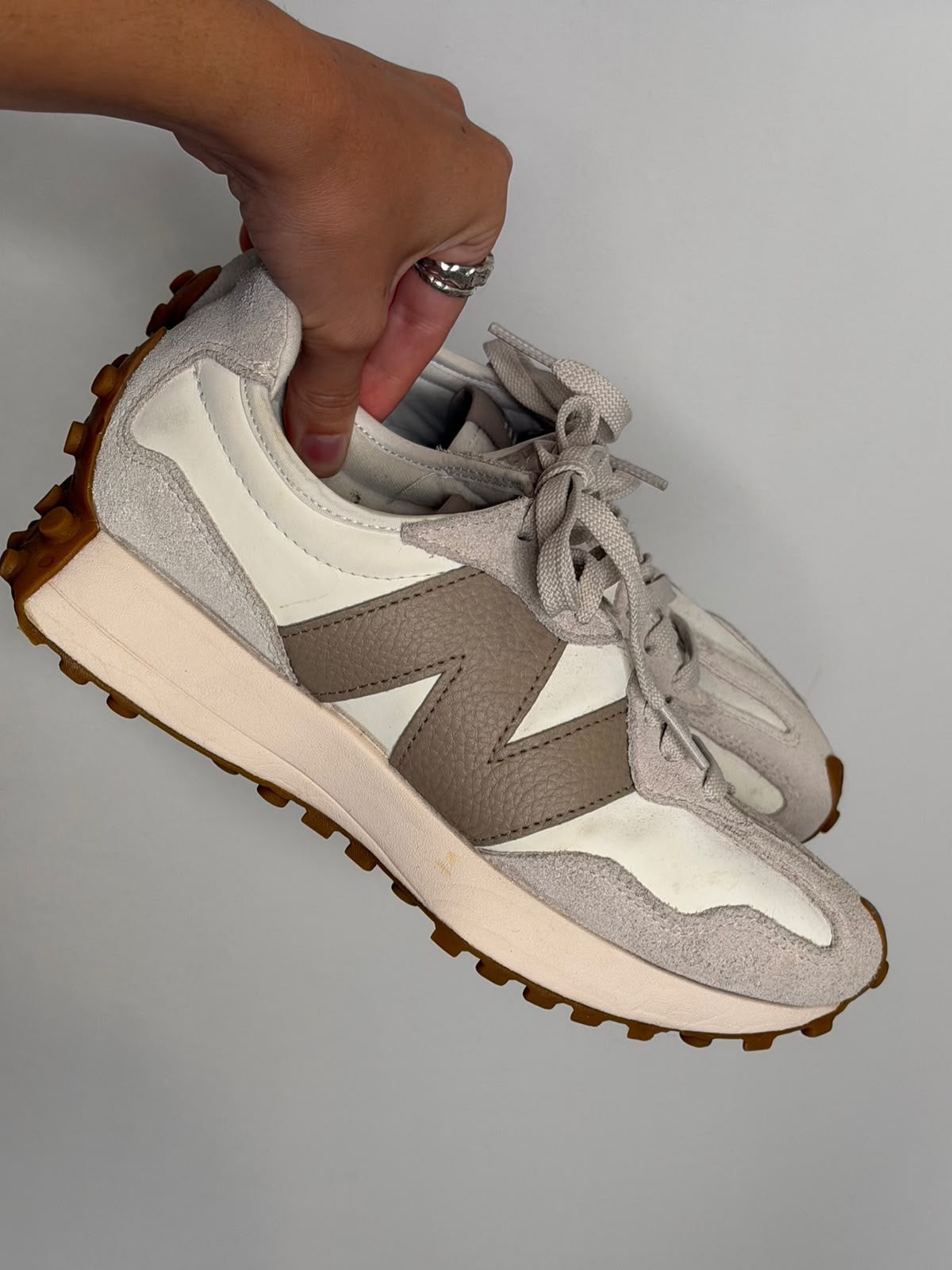 New balance light-brown sneakers