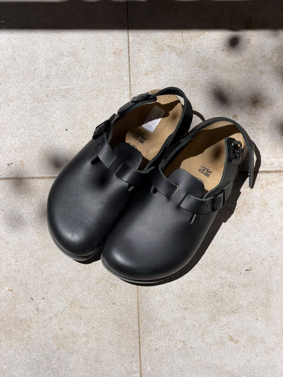 סנדלי Birkenstock שחורים