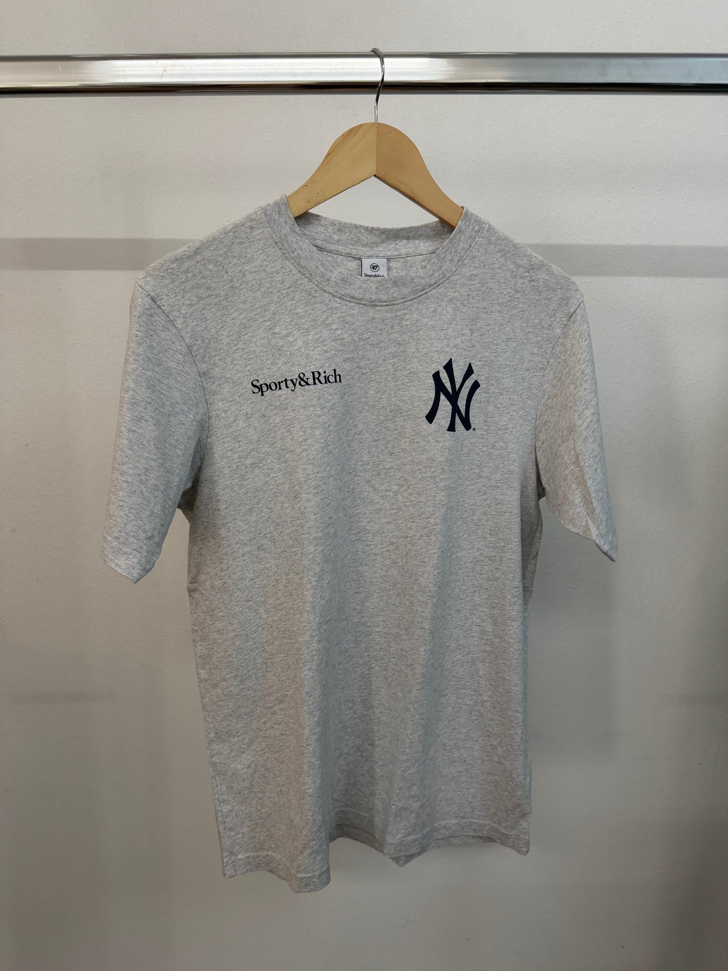 Sporty&rich grey t shirt