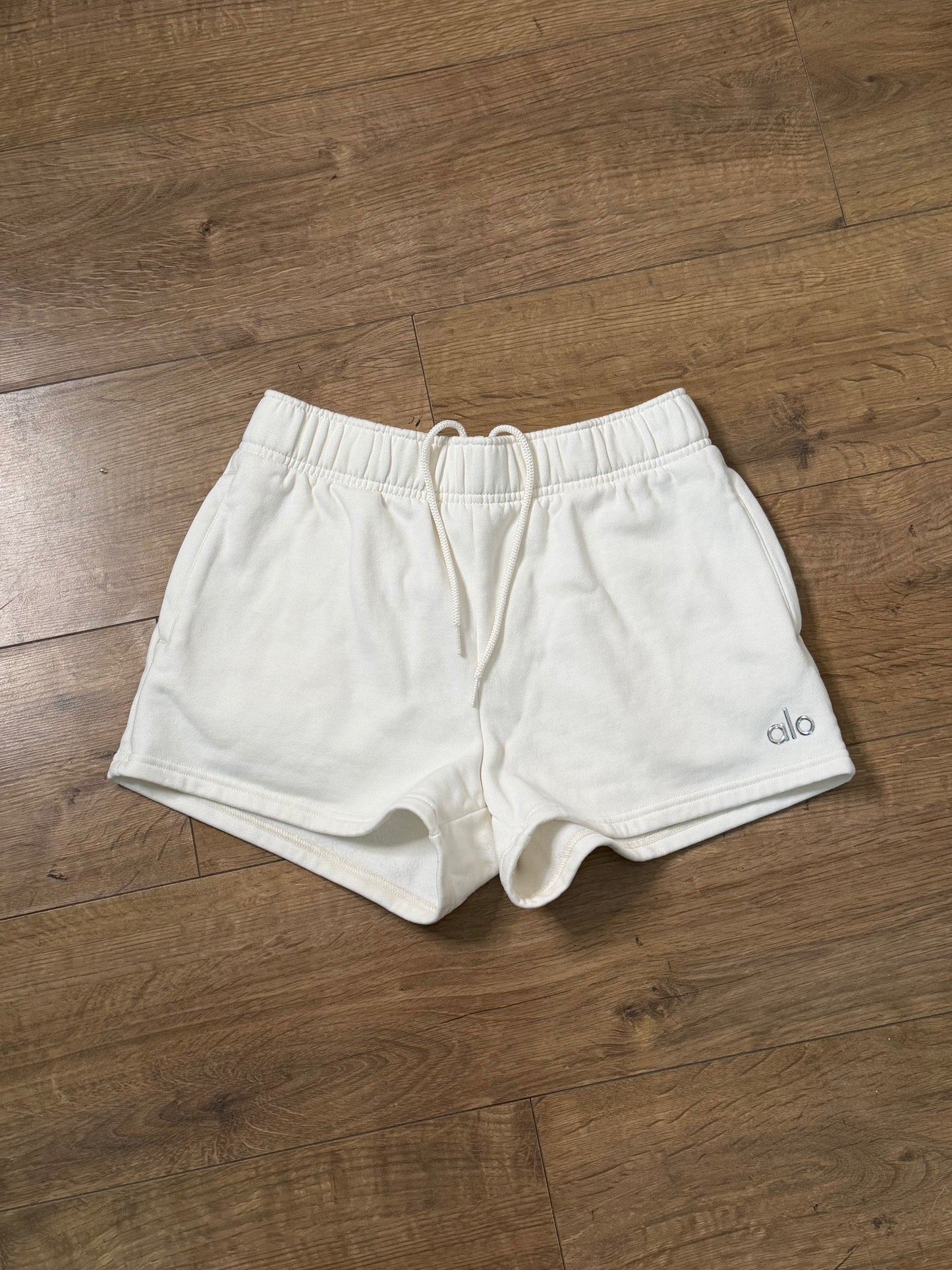 Alo shorts