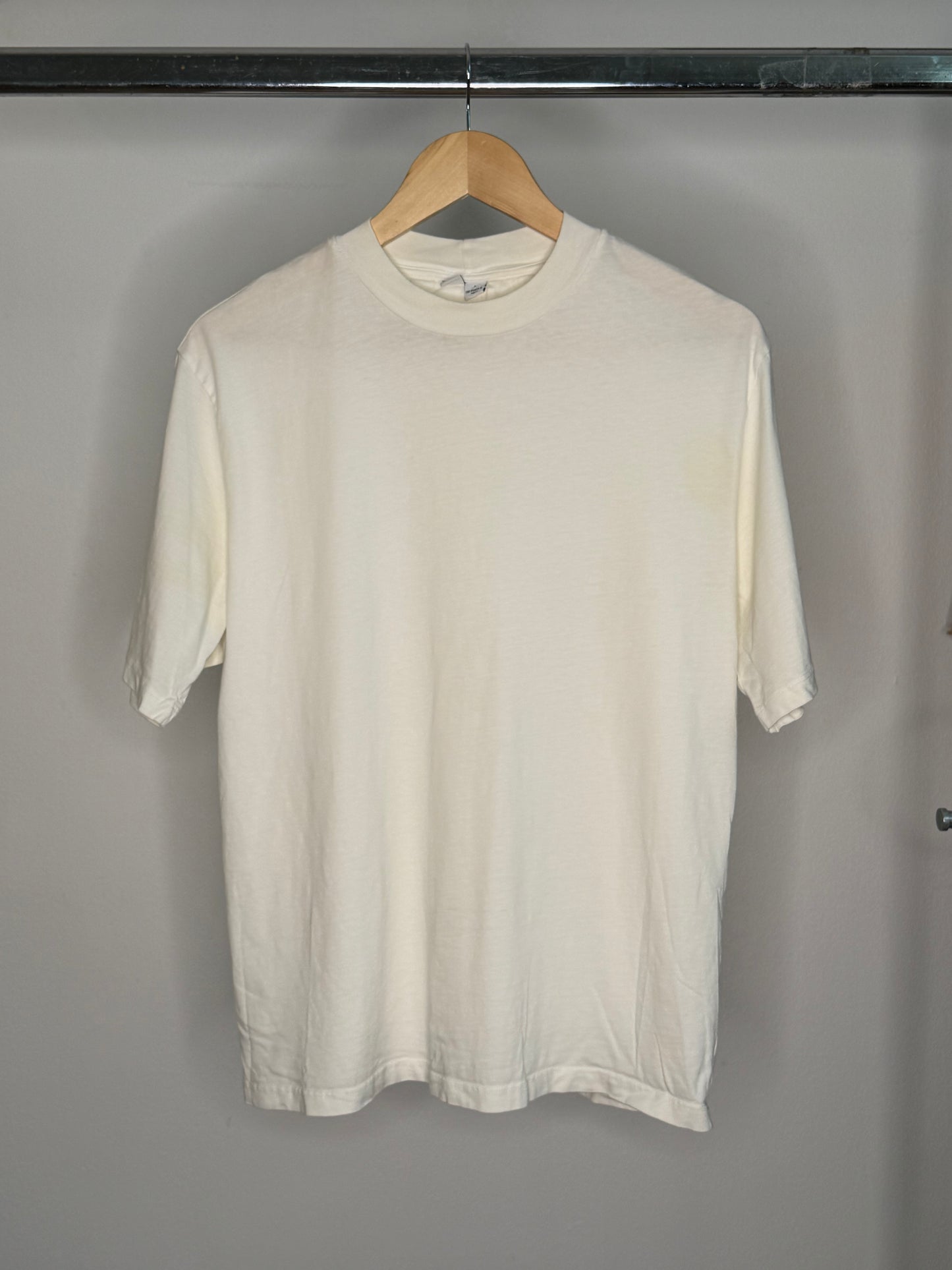 TRES t shirt