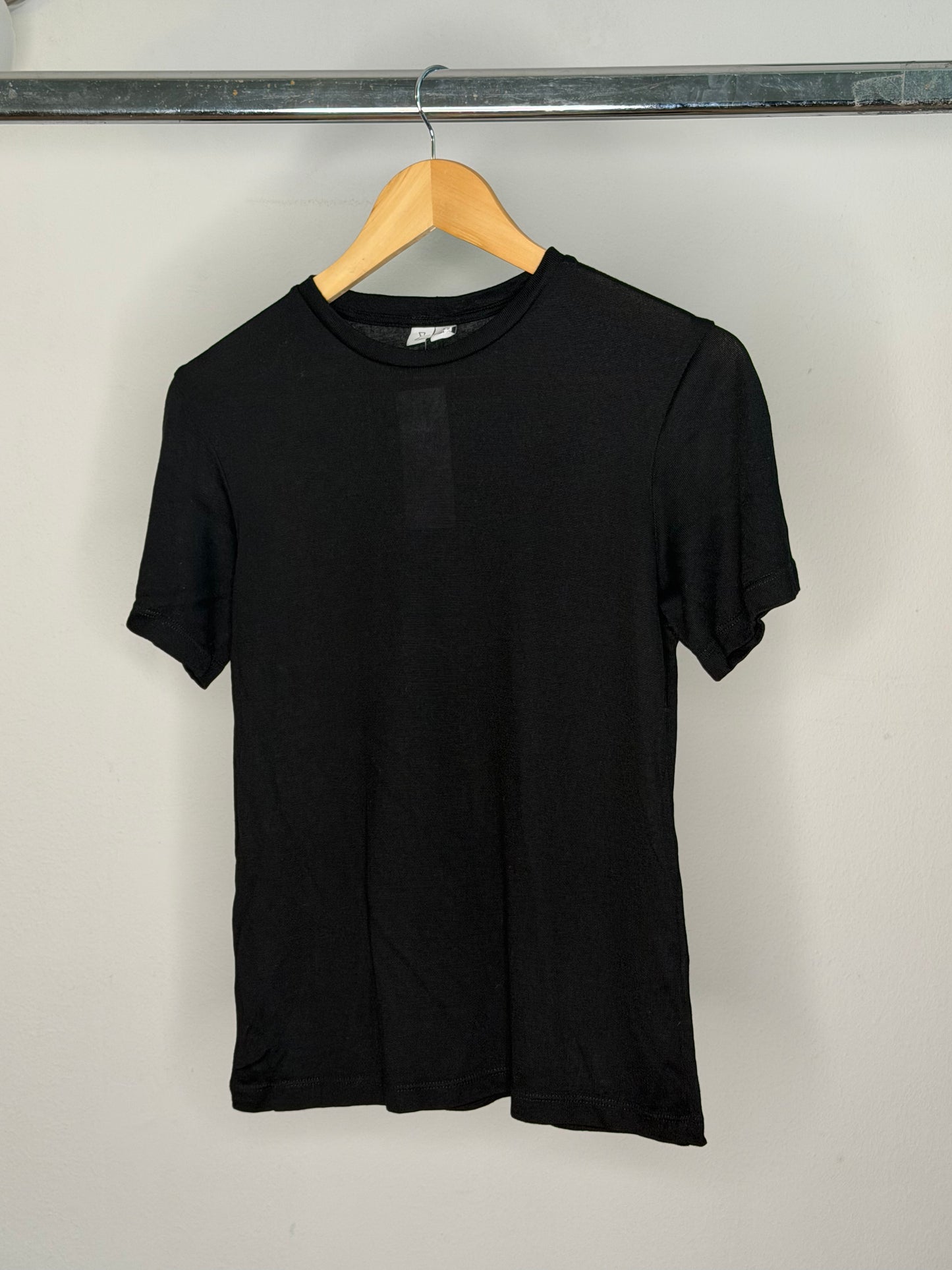 TRES t shirt
