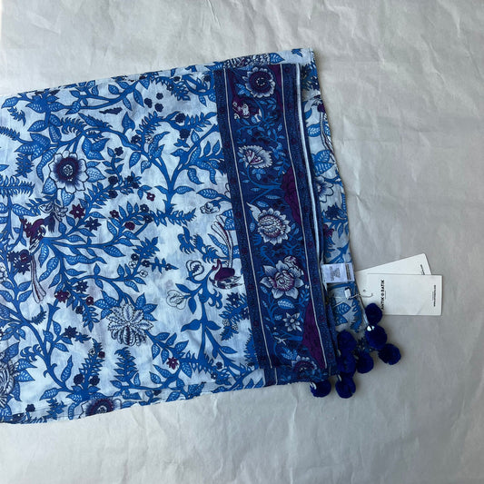 סרונג כחול של Antik Batik