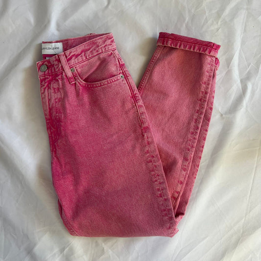 ג׳ינס ורוד ווש של Calvin Klein