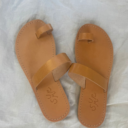 כפכפי עור חומות של Greek Sandals