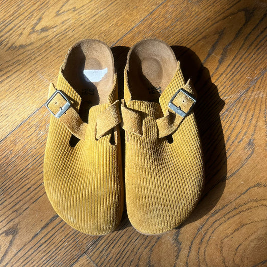 כפכפי בוסטון של Birkenstock