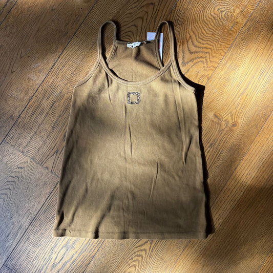 גופיית ריב חומה של Sack's