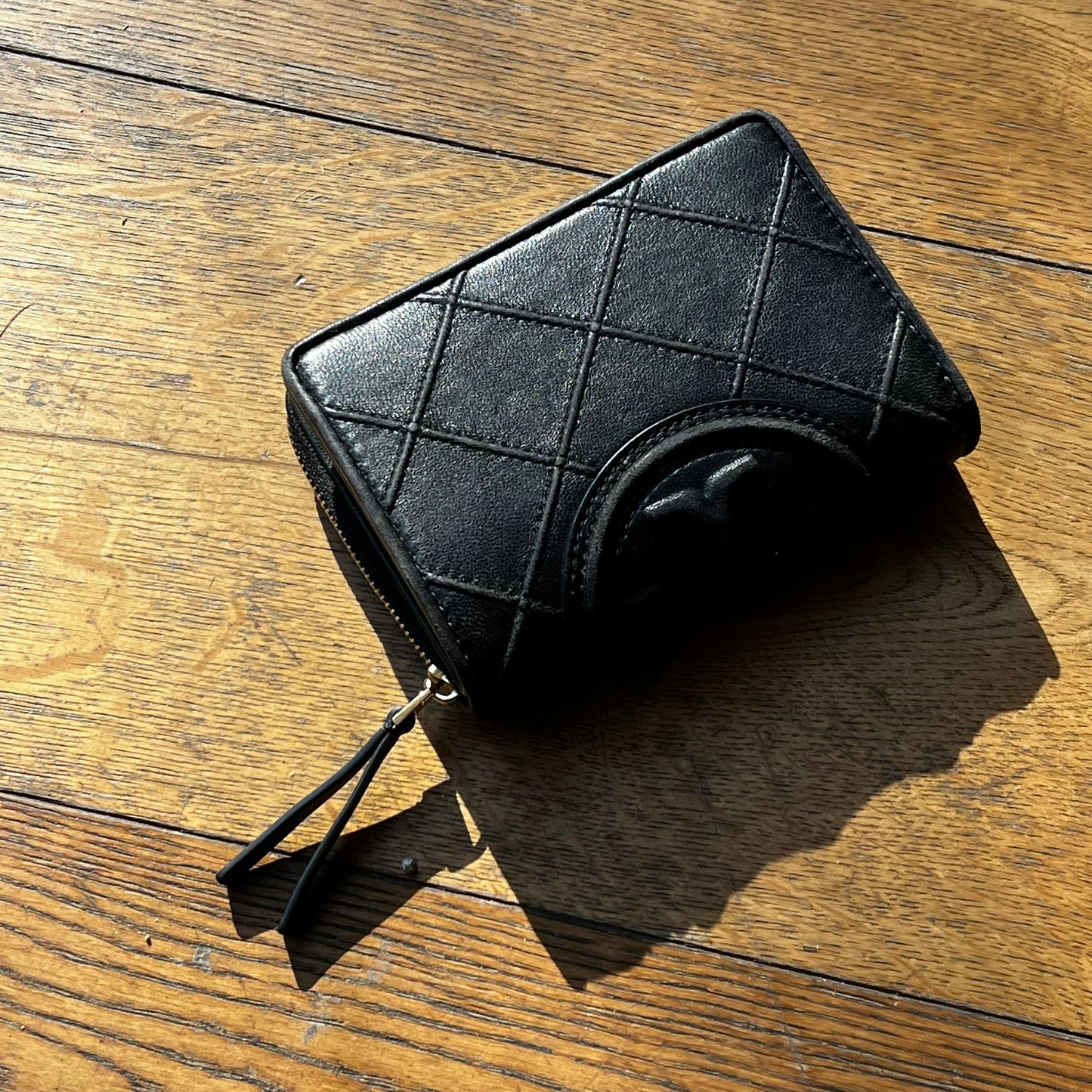 ארנק עור של Tory Burch