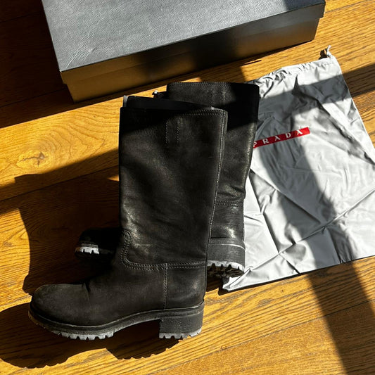 מגפי עור של Prada