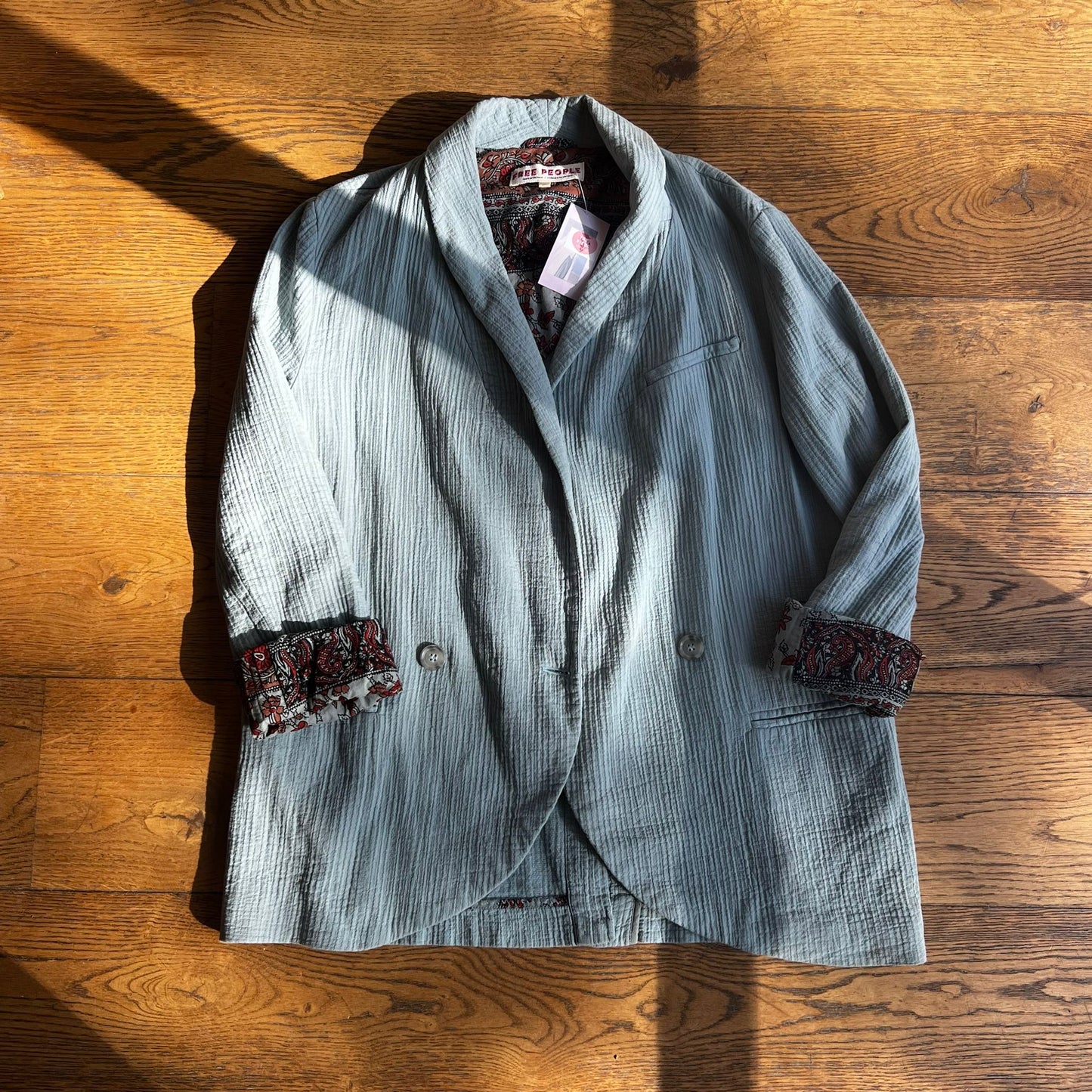 בלייזר בסגנון בוהו של Free People