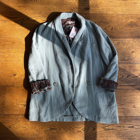 בלייזר בסגנון בוהו של Free People