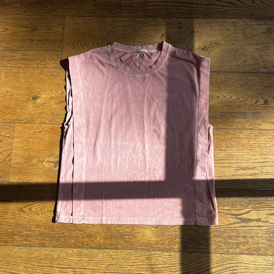 גופייה ורודה של Sessun