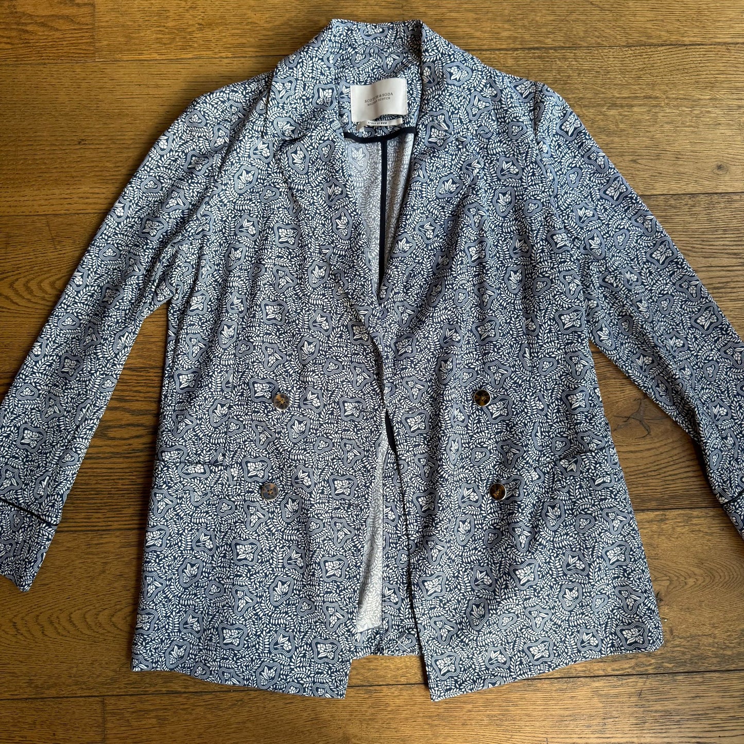 בלייזר הדפס Scotch & Soda