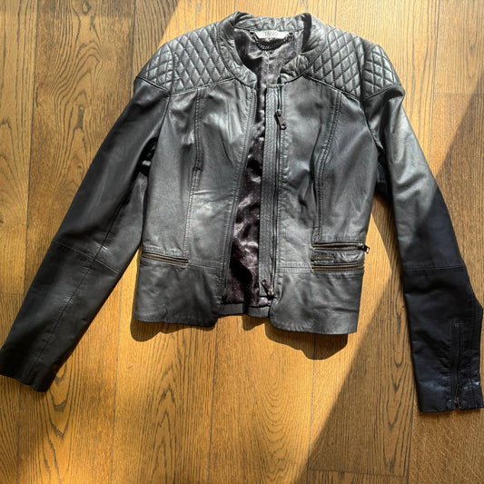 ג׳קט עור של Liu Jo