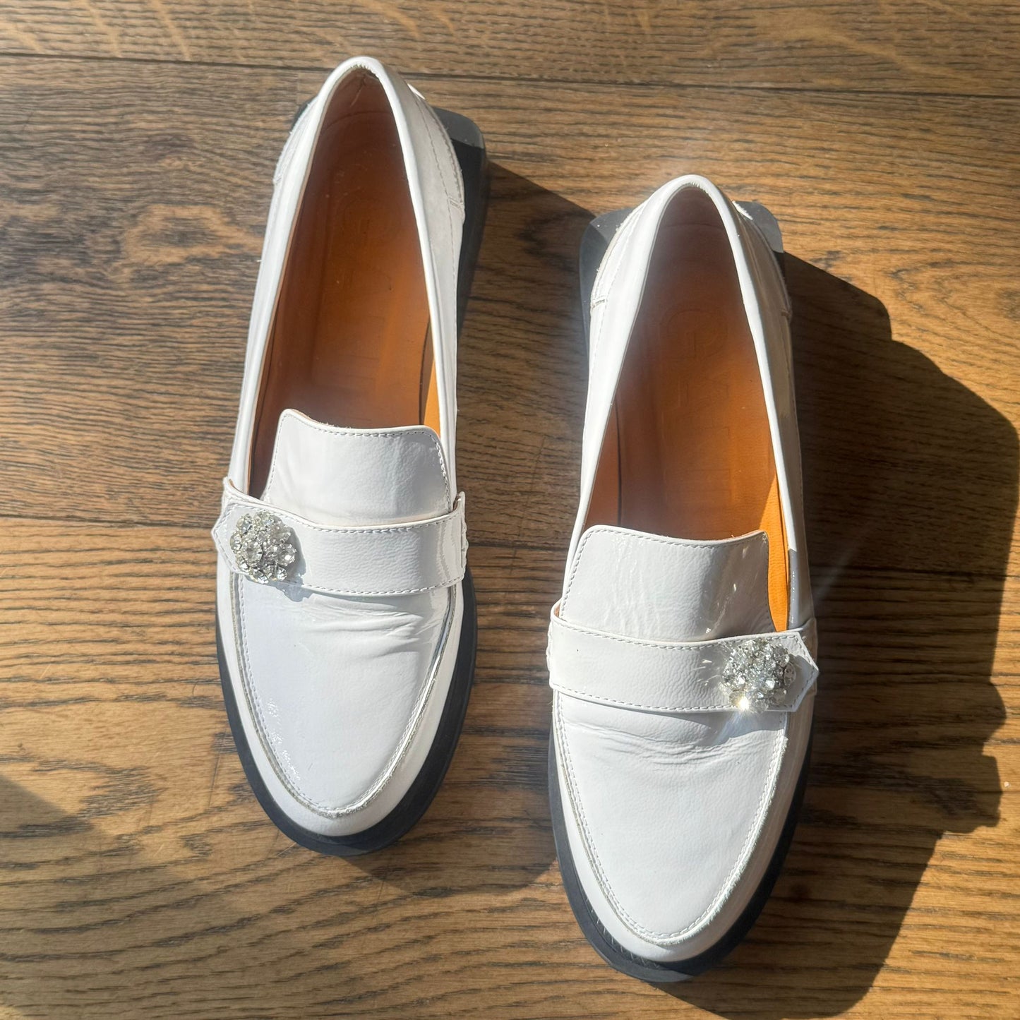 נעלי Loafers לבנות של GANNI