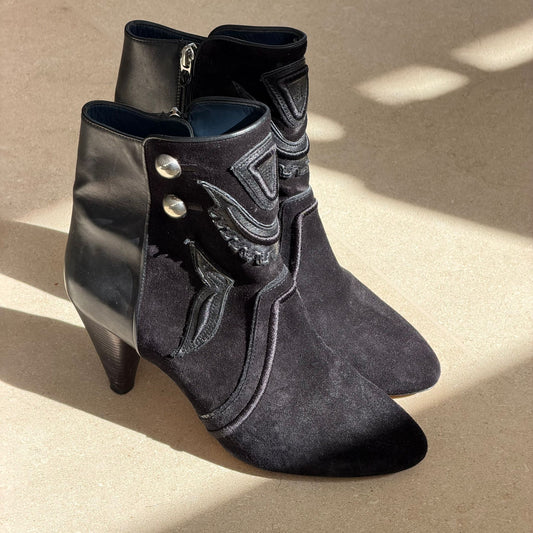 מגפונים עם עקב של Isabel Marant