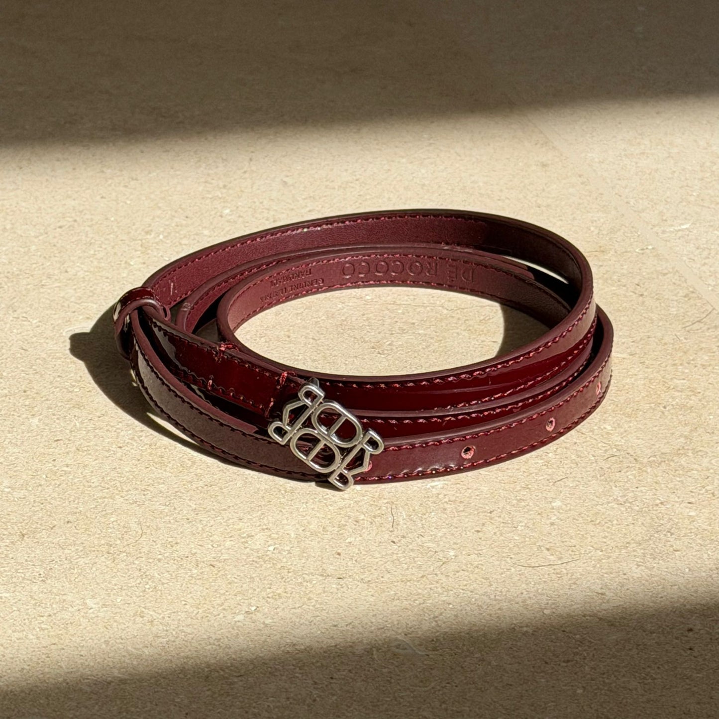 חגורת עור בורדו של De Rococo