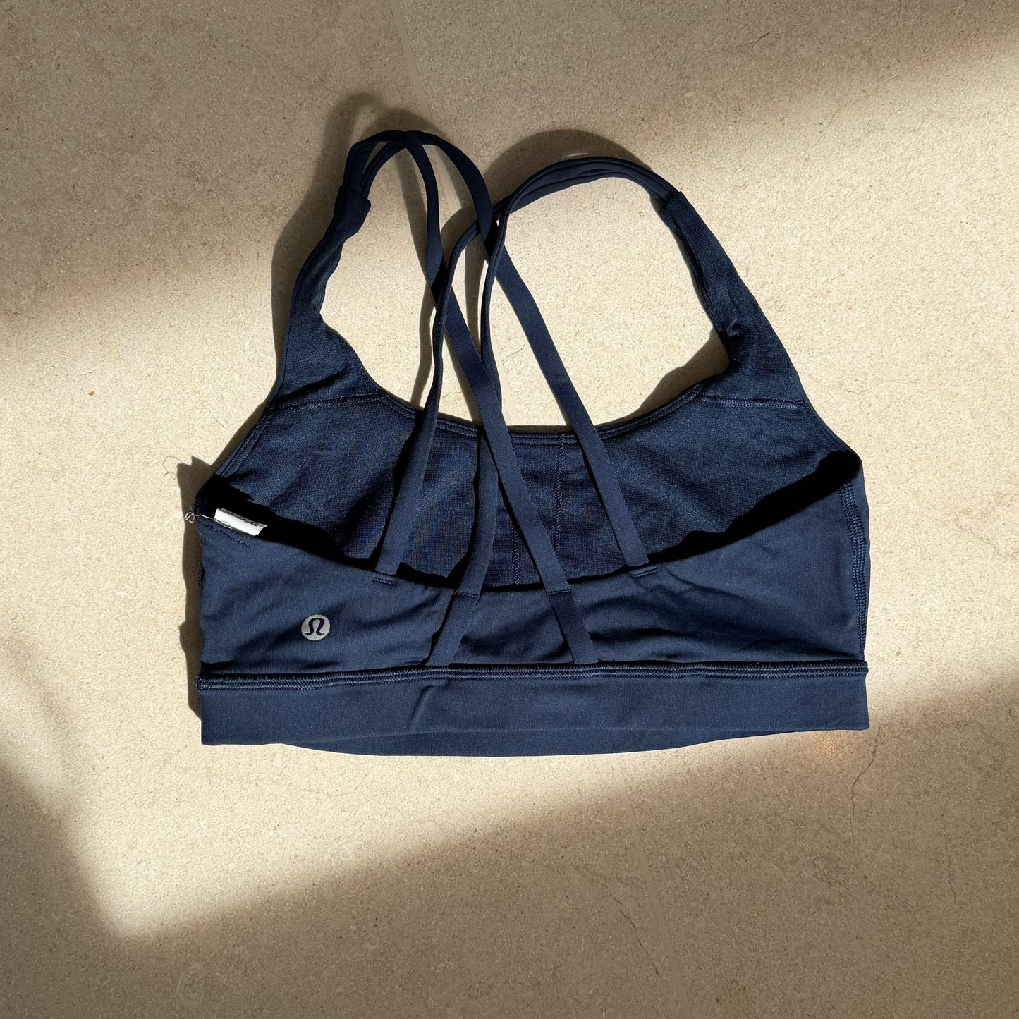 טופ כחול של Lululemon