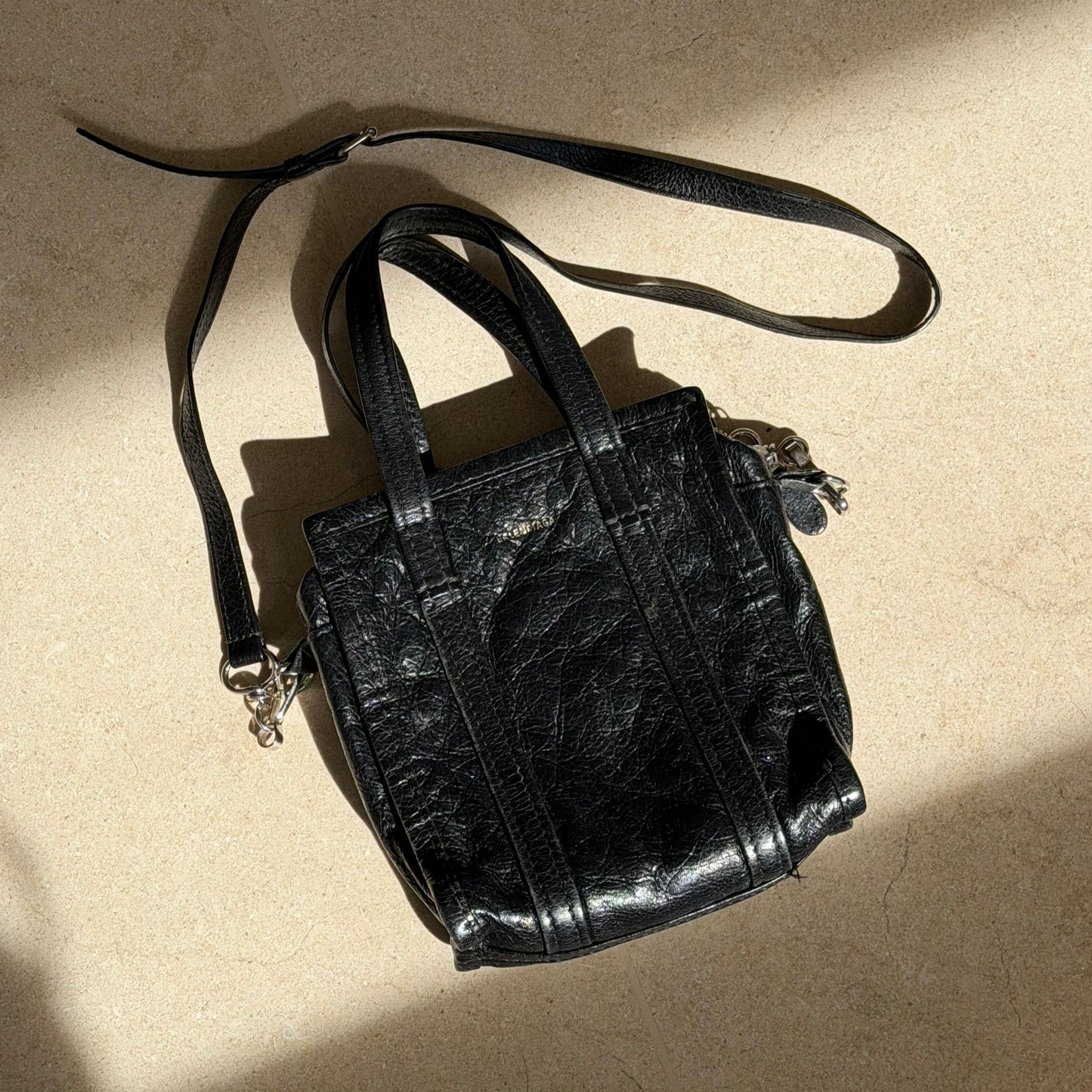 תיק Crossbody מעור של Balenciaga