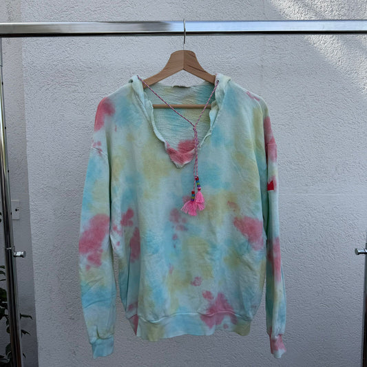 סווטישירט טאי-דאי של Me369