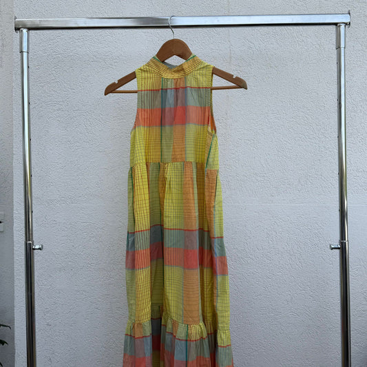 שמלת מקסי משובצת של Urban Outfitters