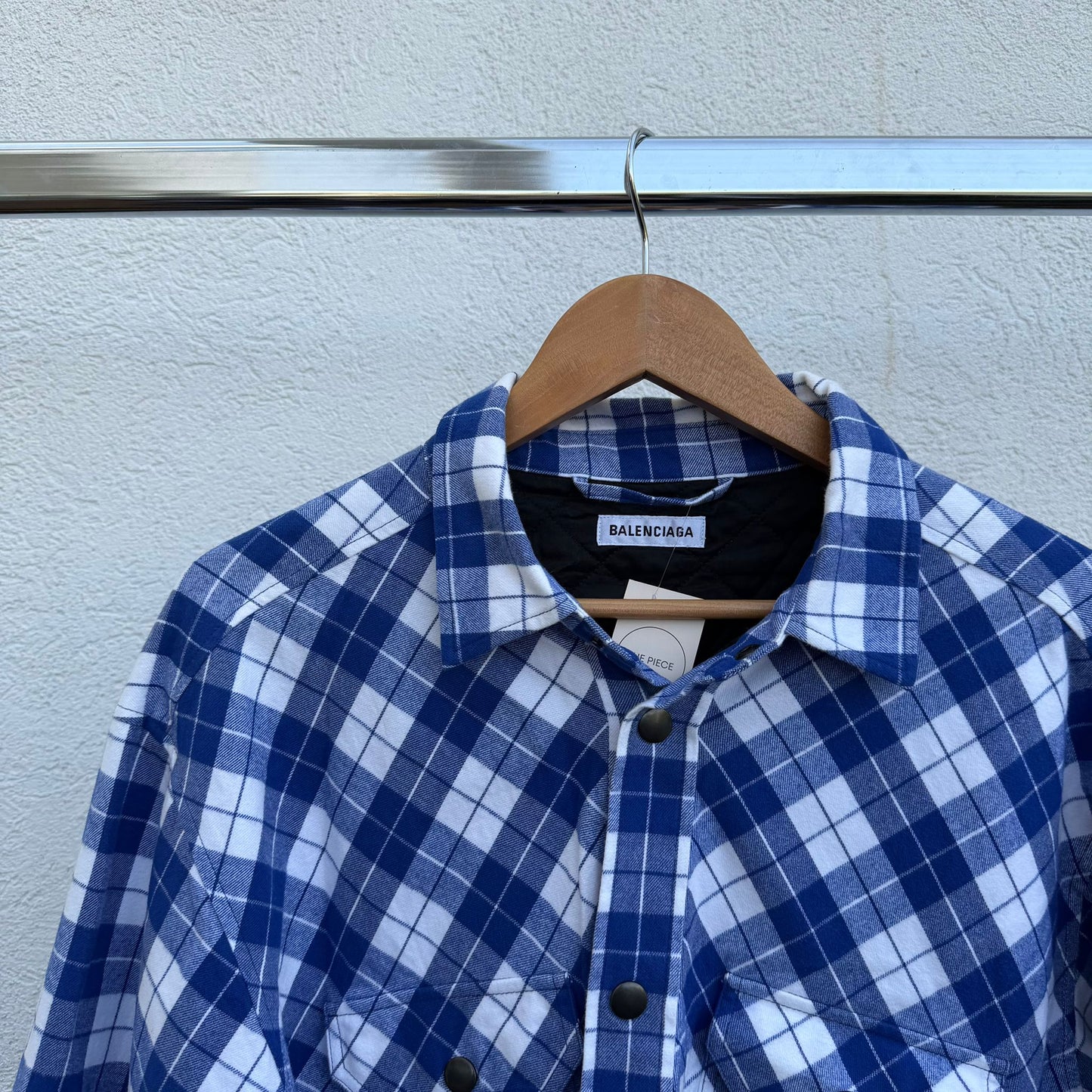 ג׳קט משובץ של Balenciaga