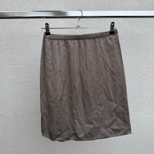 חצאית סאטן קצרה של American Vintage