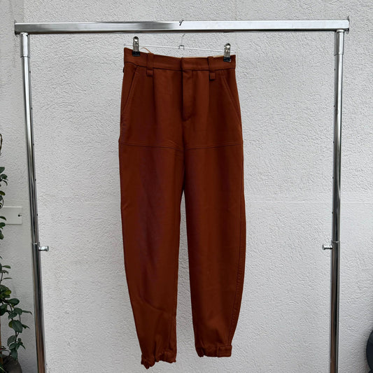 מכנסיים בסגנון מחוייט של Chloe