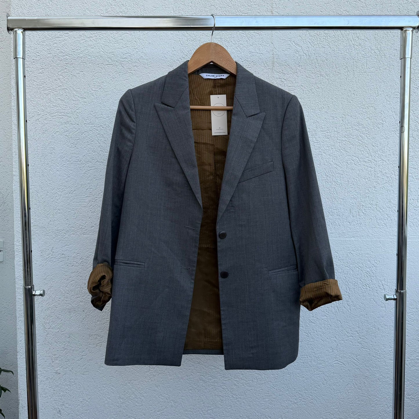 בלייזר אפור פסים של Chloe Stora