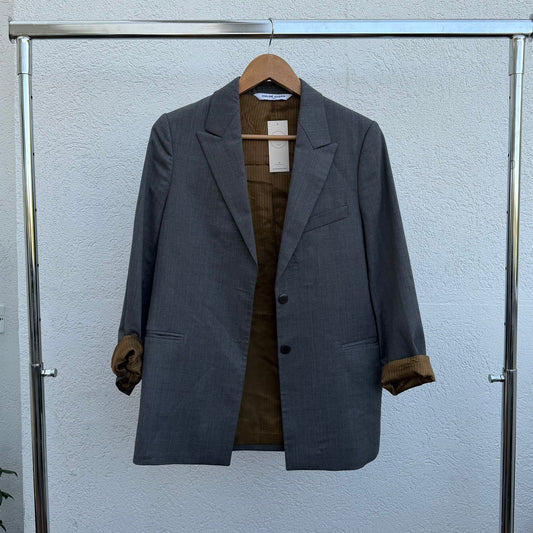 בלייזר אפור פסים של Chloe Stora