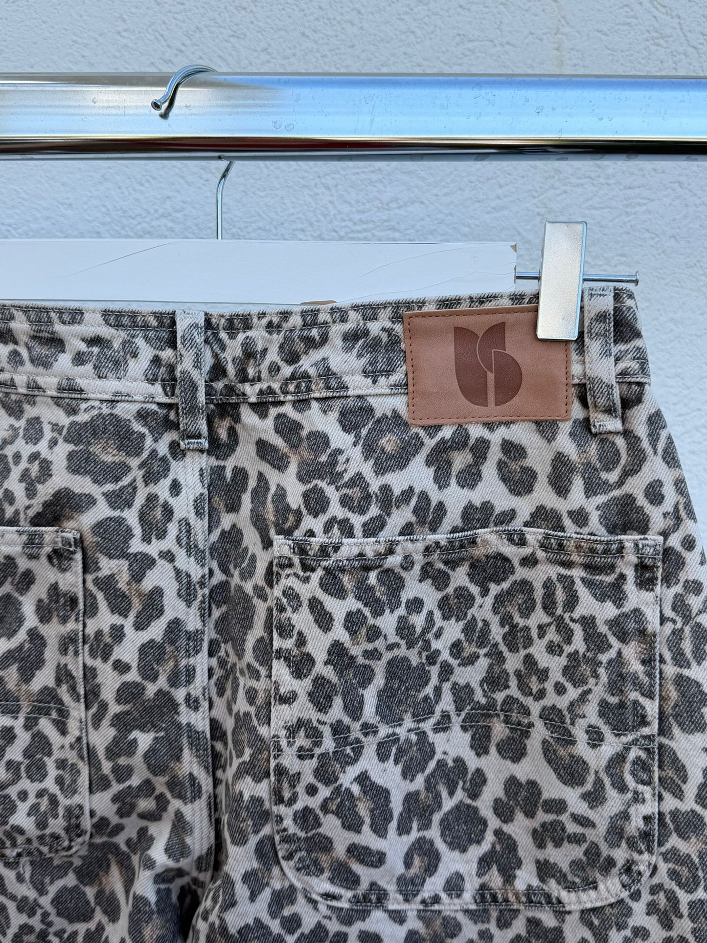 ba&sh ג׳ינס מנומר של