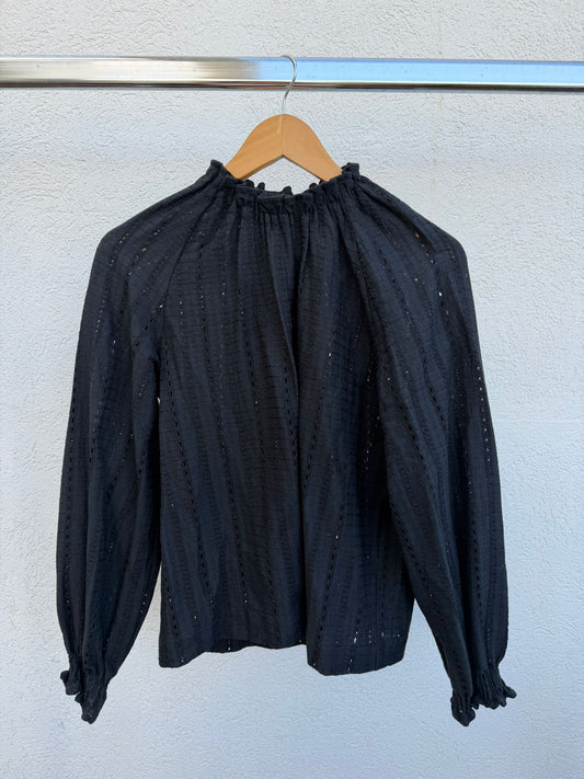 Tres חולצה שחורה של